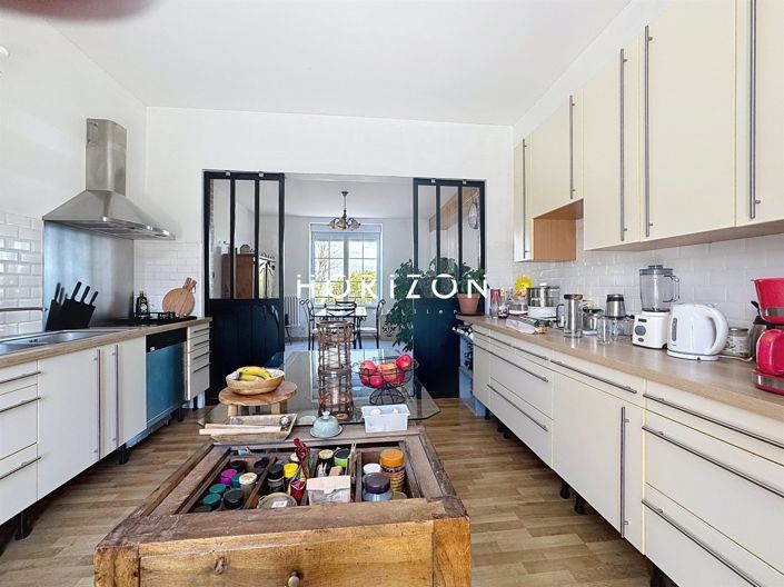 Image No.6-House for sale
