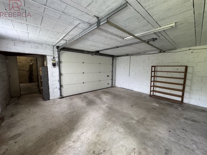 Image No.16-4 Bed House for sale