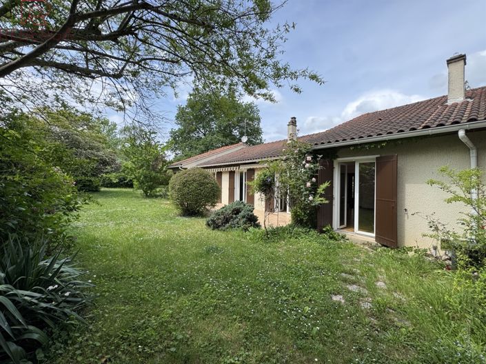 Image No.17-4 Bed House for sale