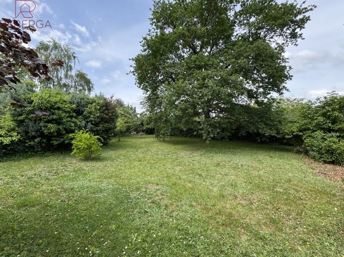 Image No.19-4 Bed House for sale