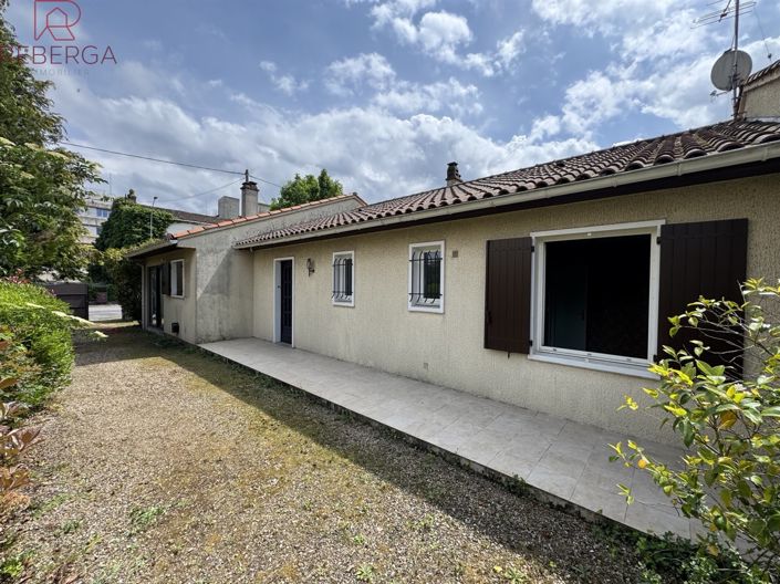 Image No.20-4 Bed House for sale
