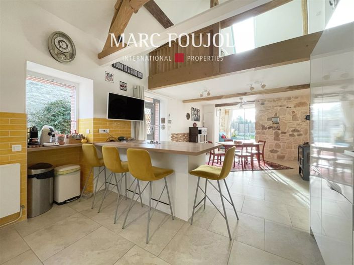 Image No.6-3 Bed House for sale