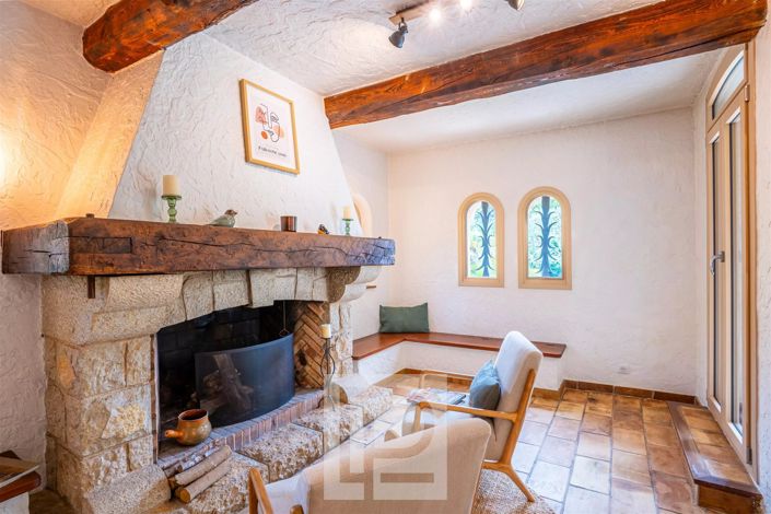 Image No.14-3 Bed House for sale