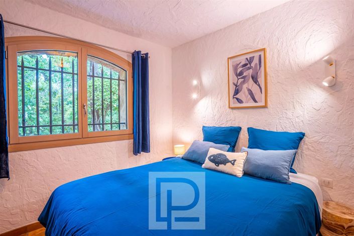 Image No.19-3 Bed House for sale
