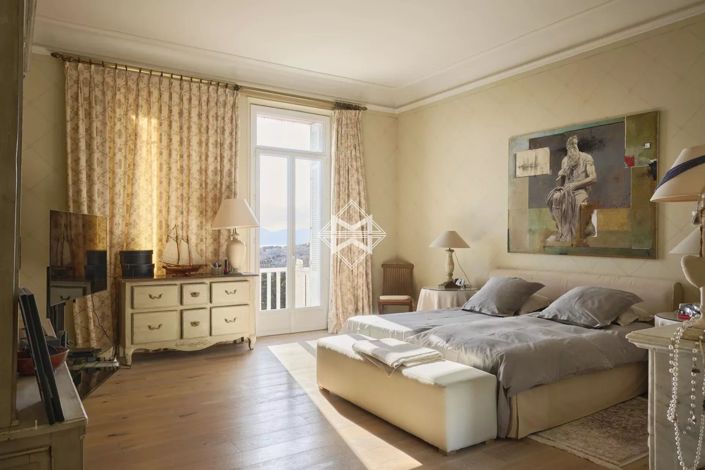 Image No.9-Maison de 10 chambres à vendre à Cannes