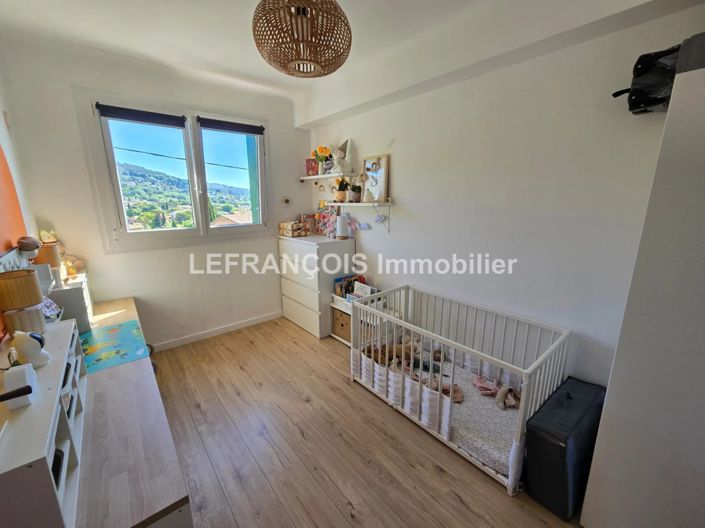 Image No.4-Appartement de 2 chambres à vendre à Peymeinade