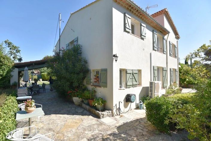 Image No.28-5 Bed House for sale