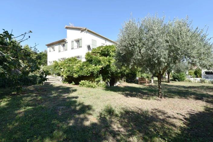 Image No.31-5 Bed House for sale