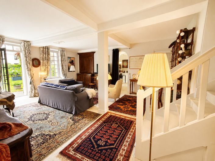 Image No.41-7 Bed House for sale