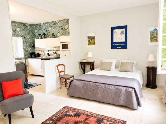 Image No.44-7 Bed House for sale
