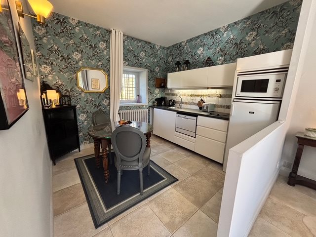 Image No.5-7 Bed House for sale