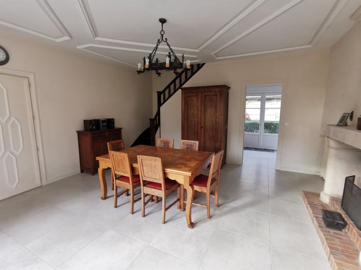Image No.4-5 Bed House for sale
