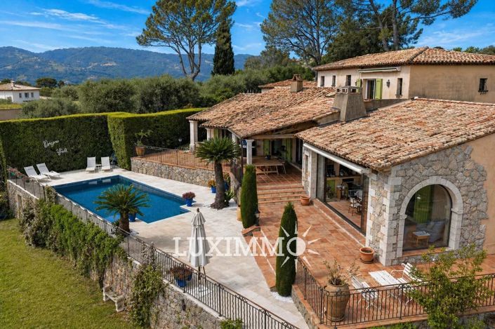 Image No.17-6 Bed House for sale