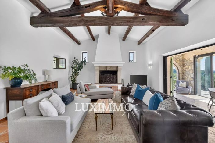 Image No.4-6 Bed House for sale