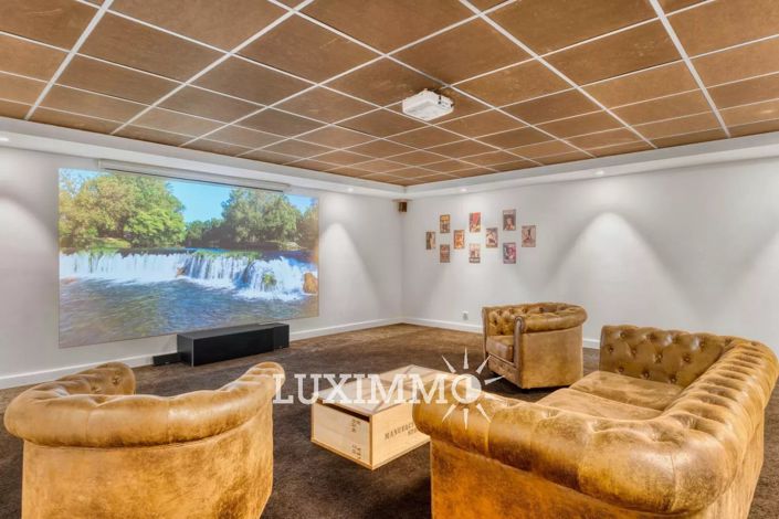 Image No.15-5 Bed House for sale