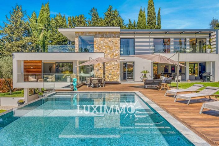 Image No.3-5 Bed House for sale