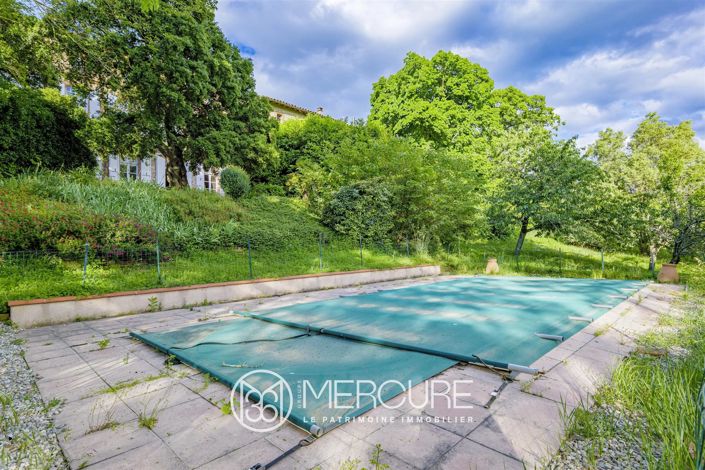 Image No.7-7 Bed House for sale