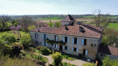 1 - Mirande, Maison