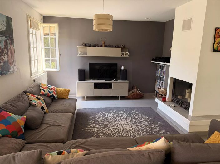 Image No.27-3 Bed House for sale