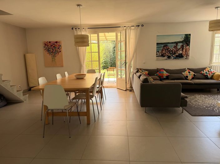 Image No.28-3 Bed House for sale