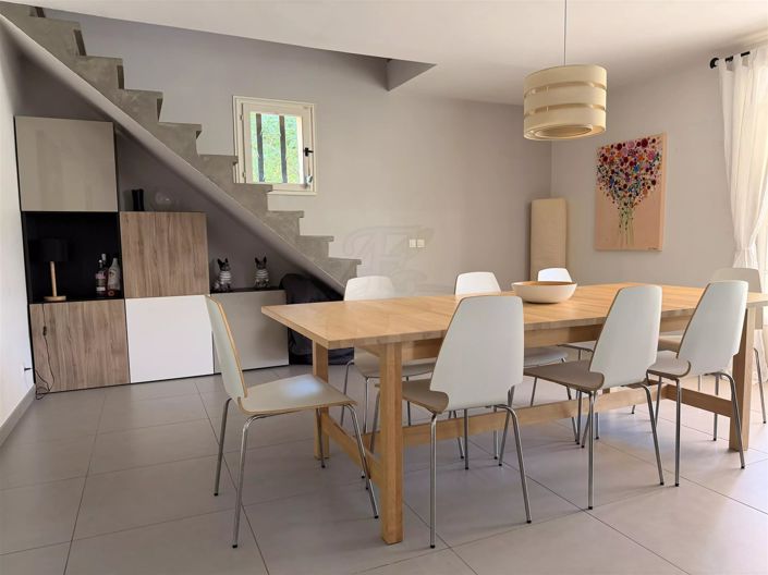 Image No.30-3 Bed House for sale