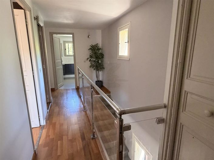 Image No.40-3 Bed House for sale