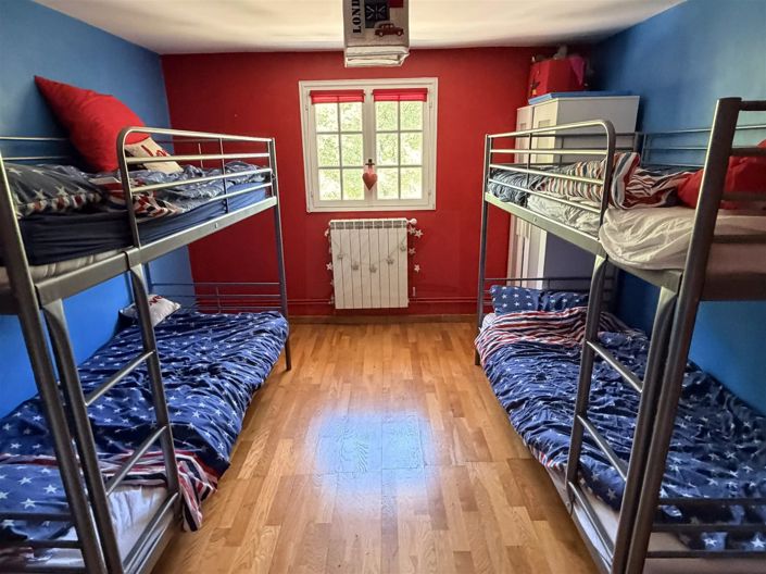 Image No.45-3 Bed House for sale