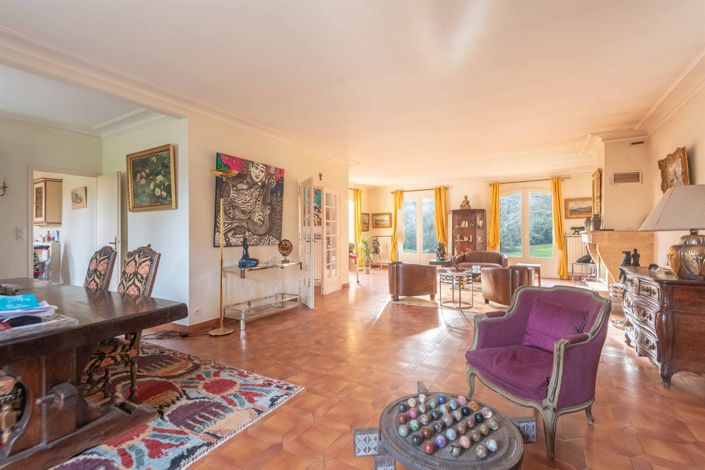 Image No.3-3 Bed House for sale