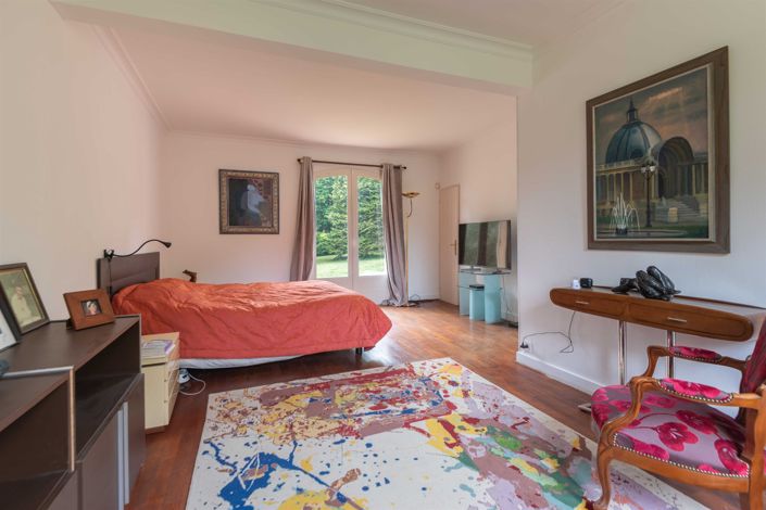 Image No.9-3 Bed House for sale