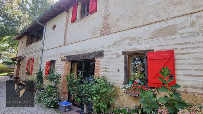 Image No.2-8 Bed House for sale