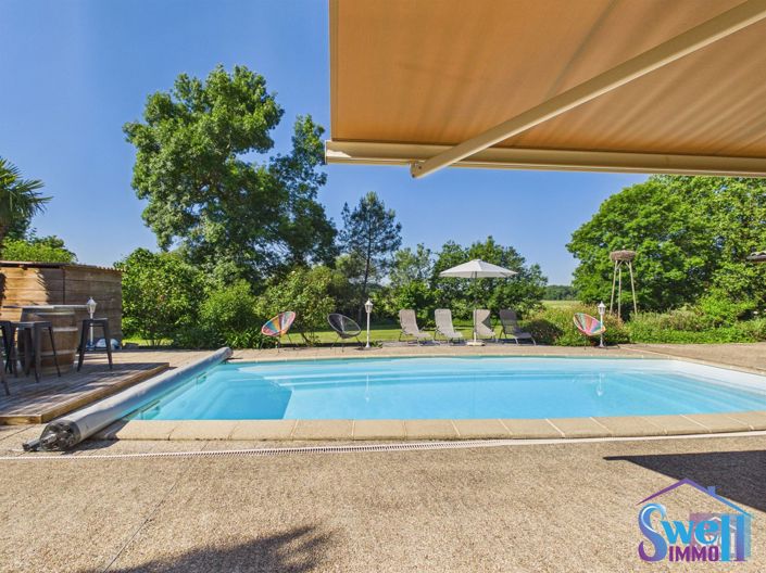 Image No.7-11 Bed Property for sale