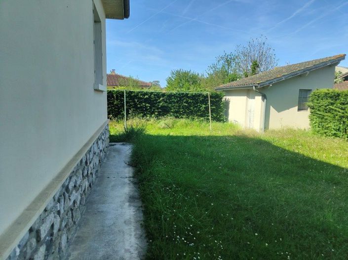 Image No.14-3 Bed House for sale
