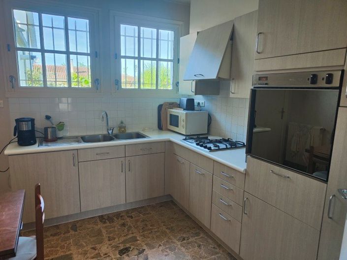 Image No.4-3 Bed House for sale