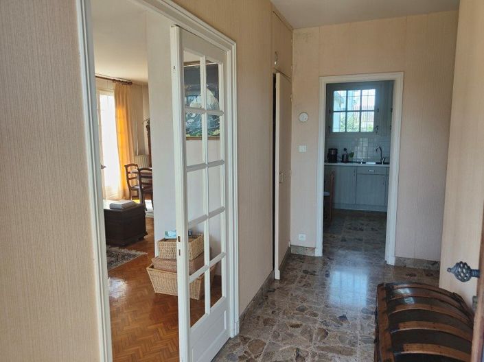 Image No.6-3 Bed House for sale