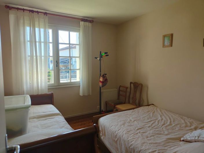 Image No.9-3 Bed House for sale
