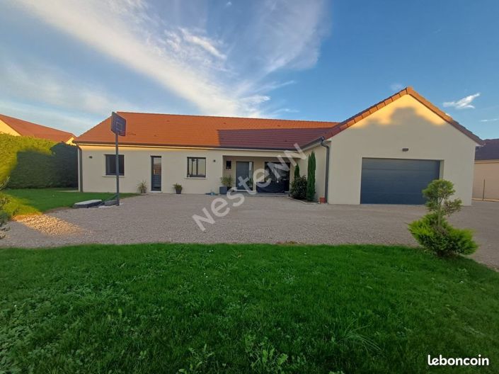 Image No.9-4 Bed Property for sale