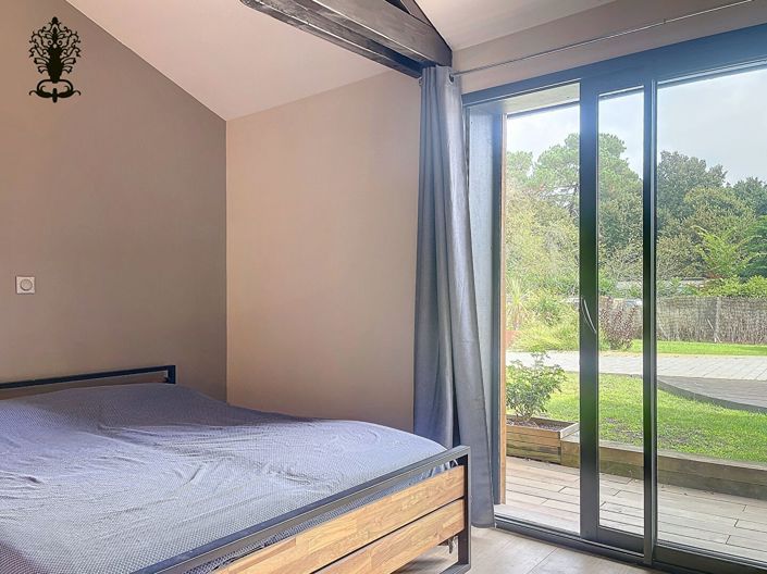 Image No.3-6 Bed House for sale