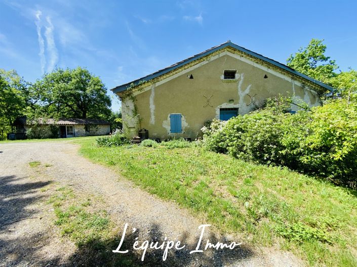 Image No.2-6 Bed House for sale