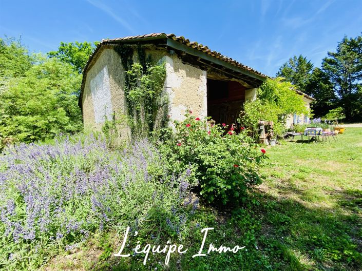 Image No.5-6 Bed House for sale