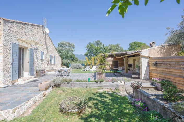 Image No.2-4 Bed House for sale