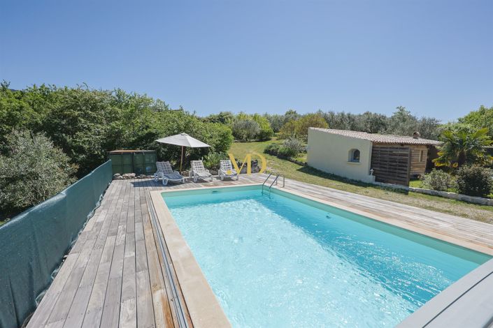 Image No.20-4 Bed House for sale