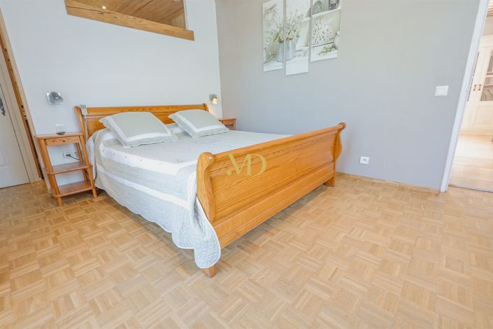 Image No.48-4 Bed House for sale