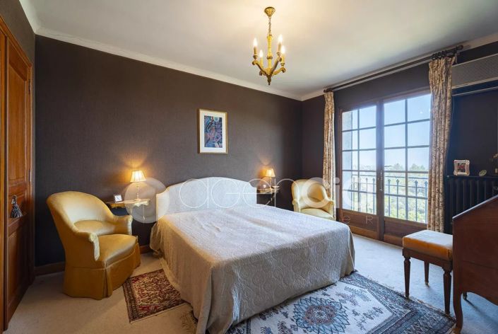 Image No.14-7 Bed House for sale