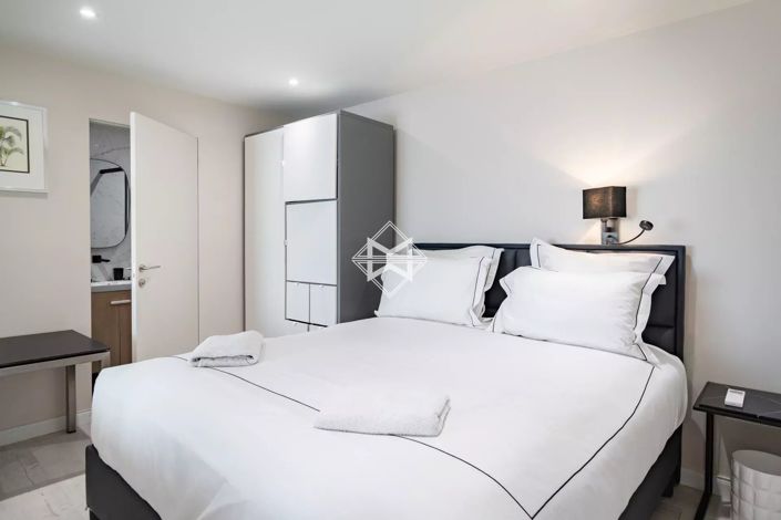 Image No.6-5 Bed Apartment for sale