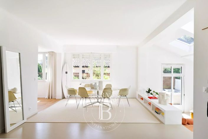 Image No.4-3 Bed House for sale