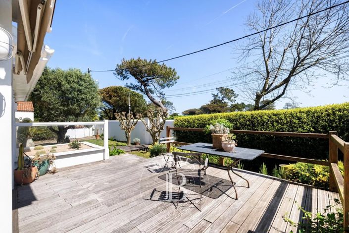 Image No.5-3 Bed House for sale