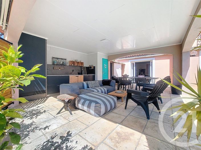 Image No.4-2 Bed House for sale