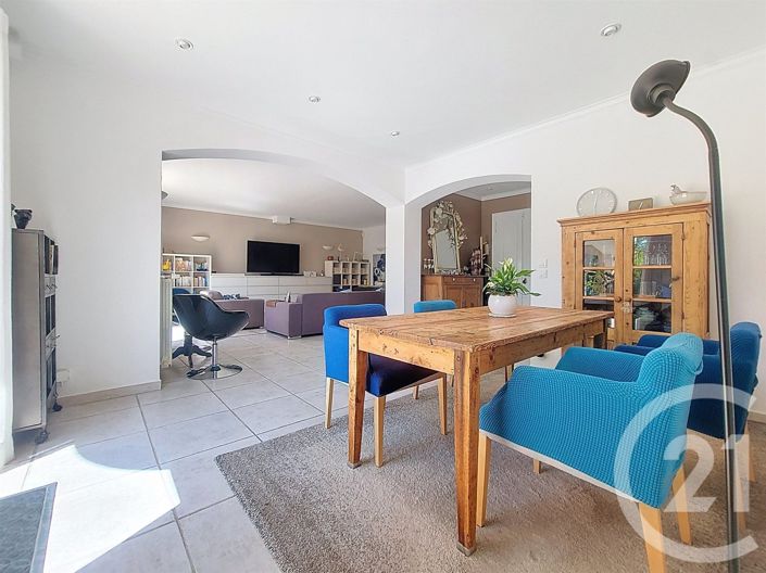 Image No.7-2 Bed House for sale