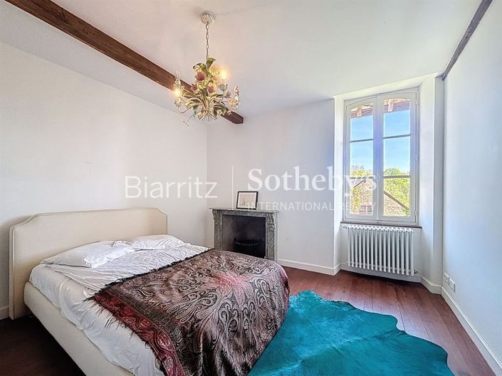 Image No.16-4 Bed House for sale