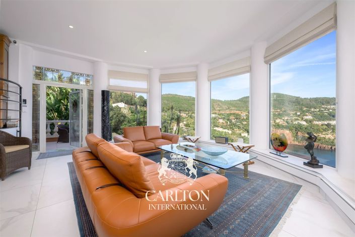 Image No.23-3 Bed Apartment for sale